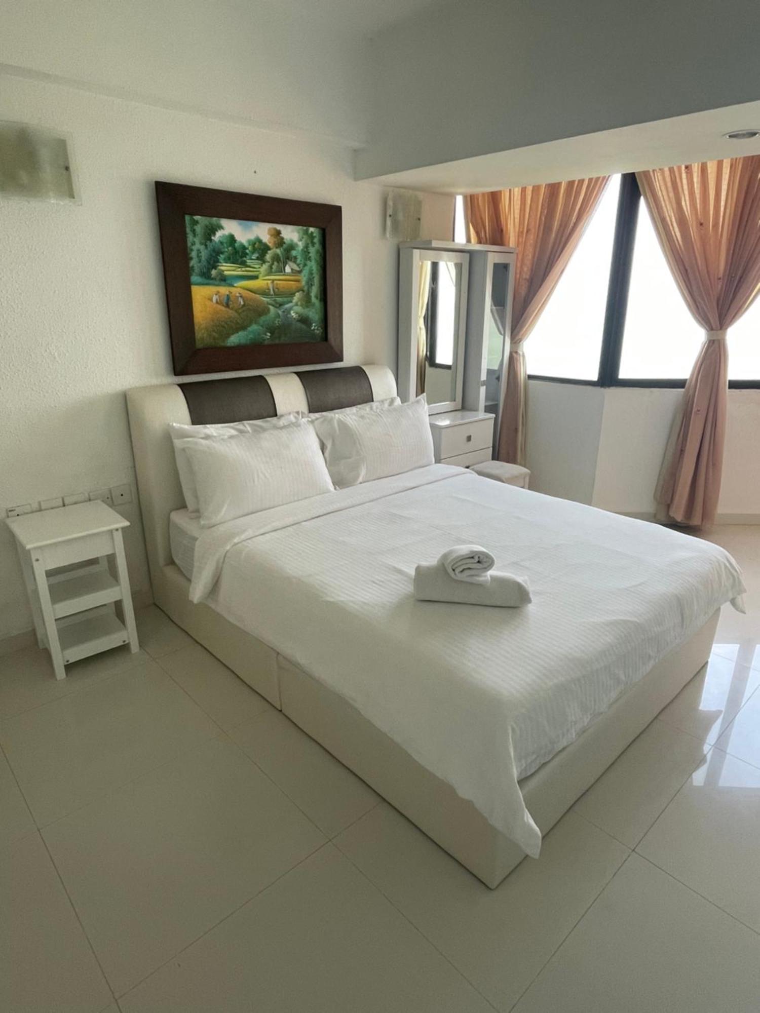 The Ferringhi Sea View At Sri Sayang Apartamento Batu Ferringhi Exterior foto